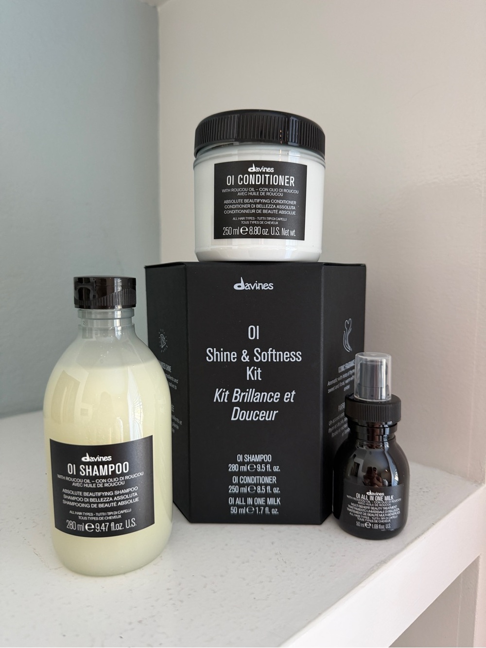 Oi Set - Oi shampoo, OI conditioner and travel size Oi milk - NEW